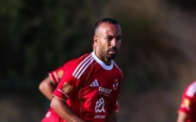 تحركات شتوية مثيرة.. نجوم يغادرون الأهلي والزمالك في الميركاتو 2025